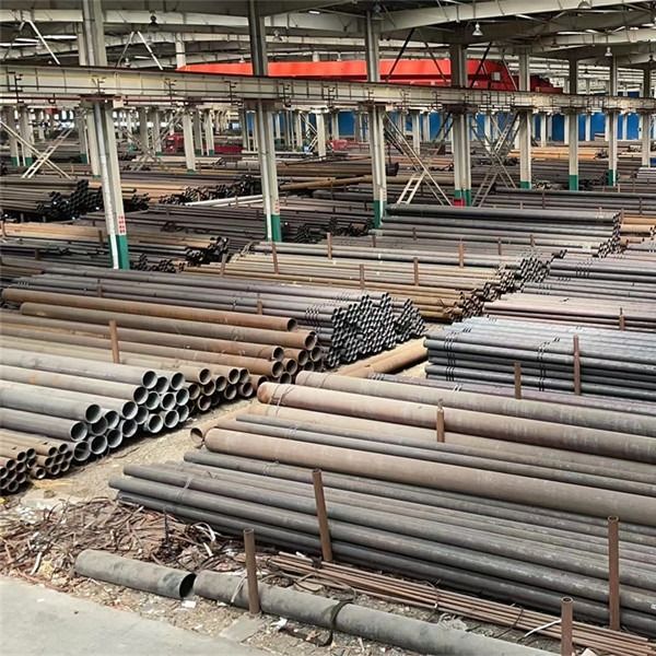 Pipe en acier inoxydable au carbone laminée à chaud pour chaudière à vapeur SMLS