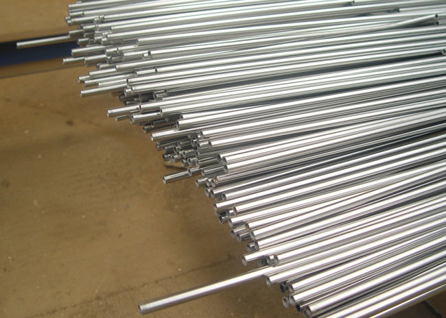 ASTM A269 En 10216-5 Pipe en acier inoxydable sans soudure 304 306 316 8 mm 10 mm