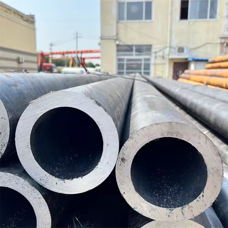 Astm A53 Sch40 24 pouces Api 5l X70 Psl2 Sch 60 HR Pipe en acier au carbone sans soudure pour les travaux d'eau